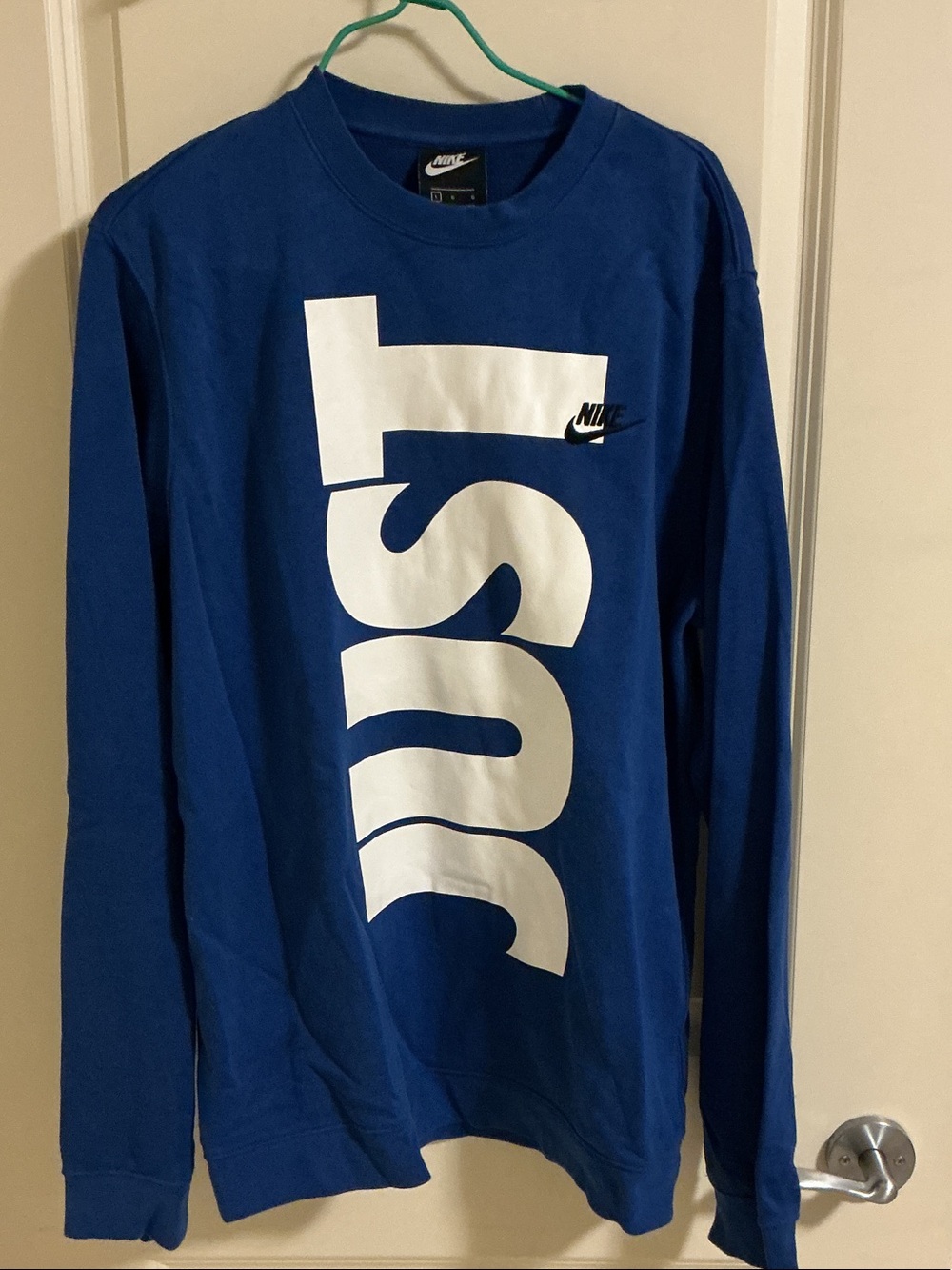 Nike Men’s Just Do It Sweatshirt